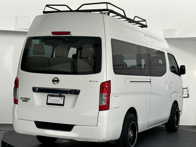 Nissan Urvan NV350 Pasajeros 4 pts. TM5, a/ac., VE, CD, 12 pas. 2016